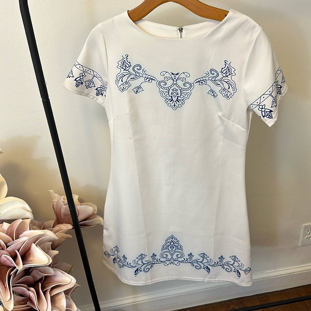 White casa azul looking sun dress